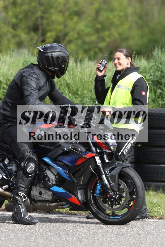 Archiv-2025/10 23.04.2025 Cornu Master School ADR/gruen-vert/35